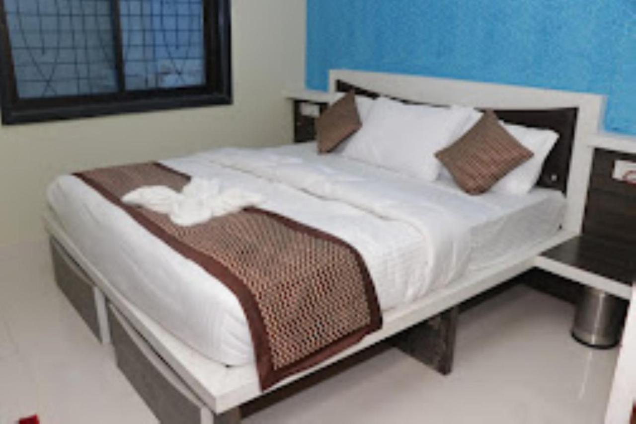 Hotel Sainath, Chhindwāra Kültér fotó
